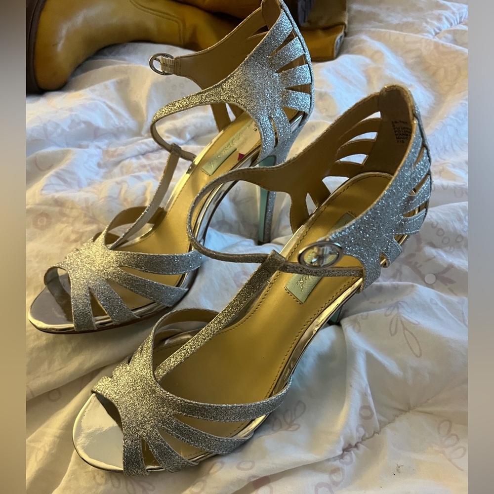 Betsy Johnson  t-strap sparkle heels size 8